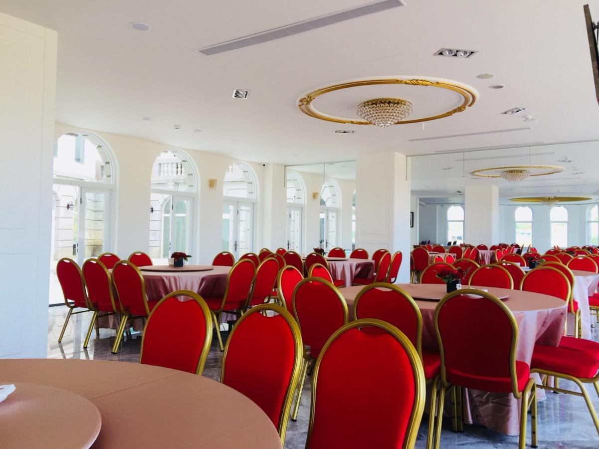 The White Paris Hotel Джиаоси Екстериор снимка
