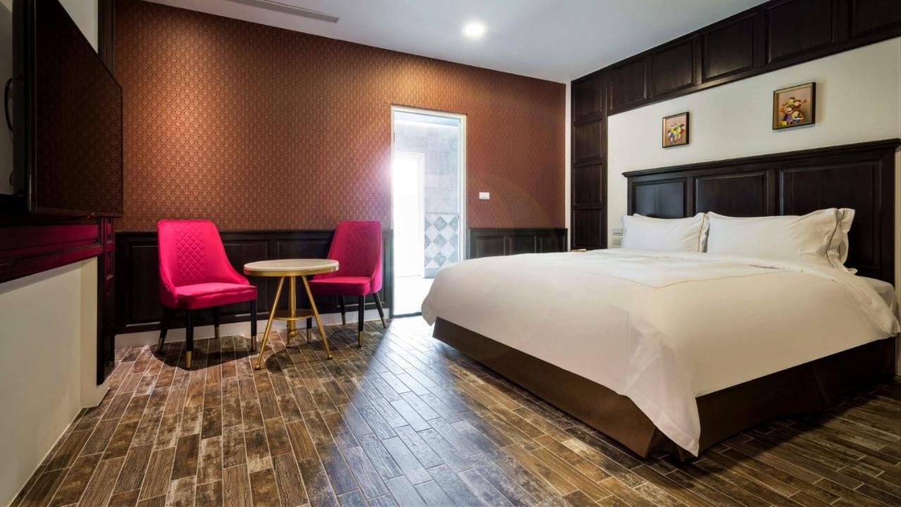 The White Paris Hotel Джиаоси Екстериор снимка
