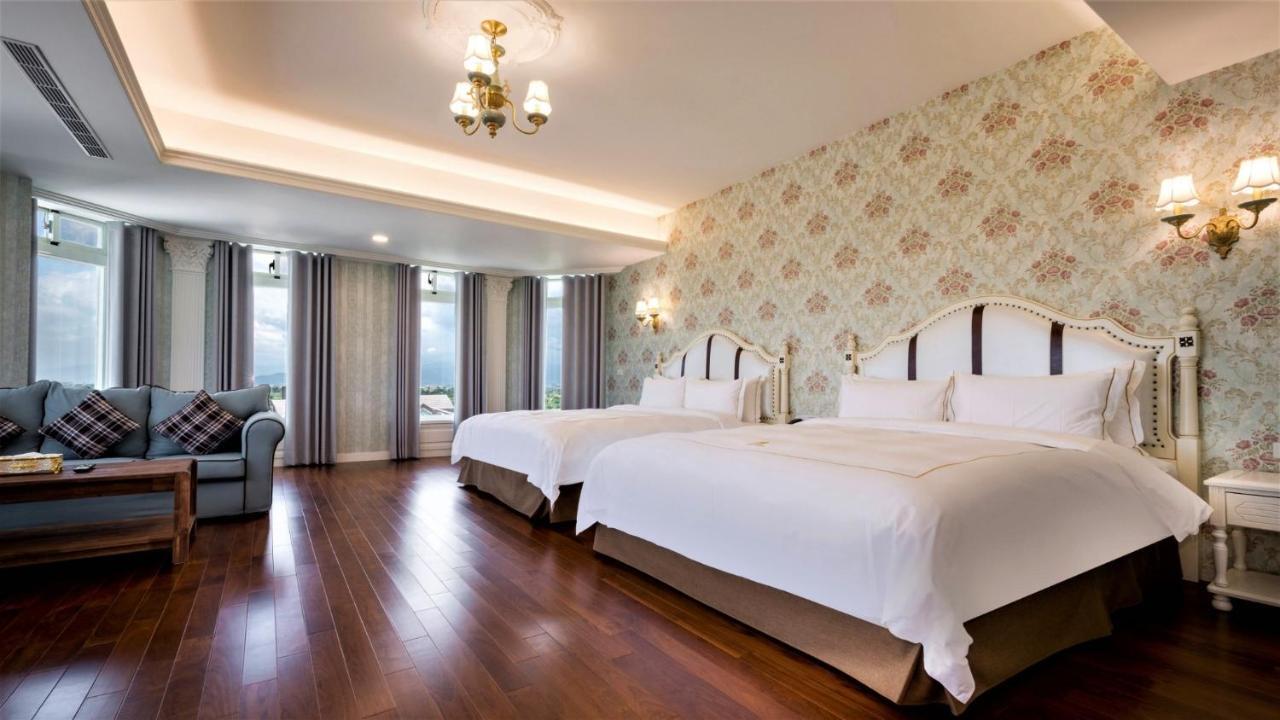 The White Paris Hotel Джиаоси Екстериор снимка