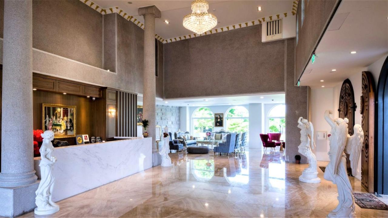 The White Paris Hotel Джиаоси Екстериор снимка